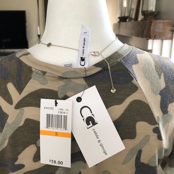 ⭐️SOLD-{Cable & Gauge} Camo s/s tee - Picture 5 of 6